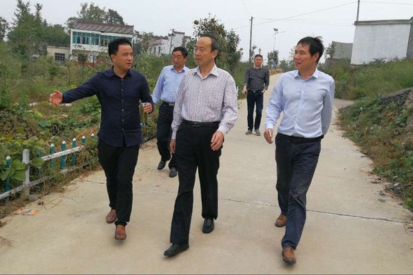 市农委赴帮扶联系村开展脱贫攻坚专题调研活动_六安市农业农村局